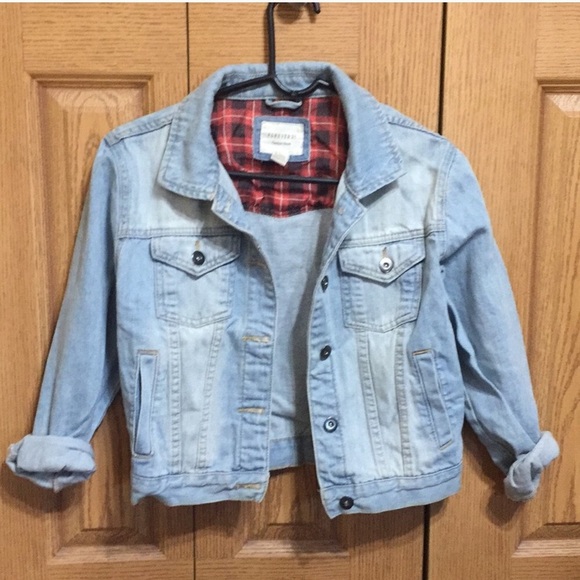 Forever 21 Jackets & Blazers - F21 Jean Jacket
